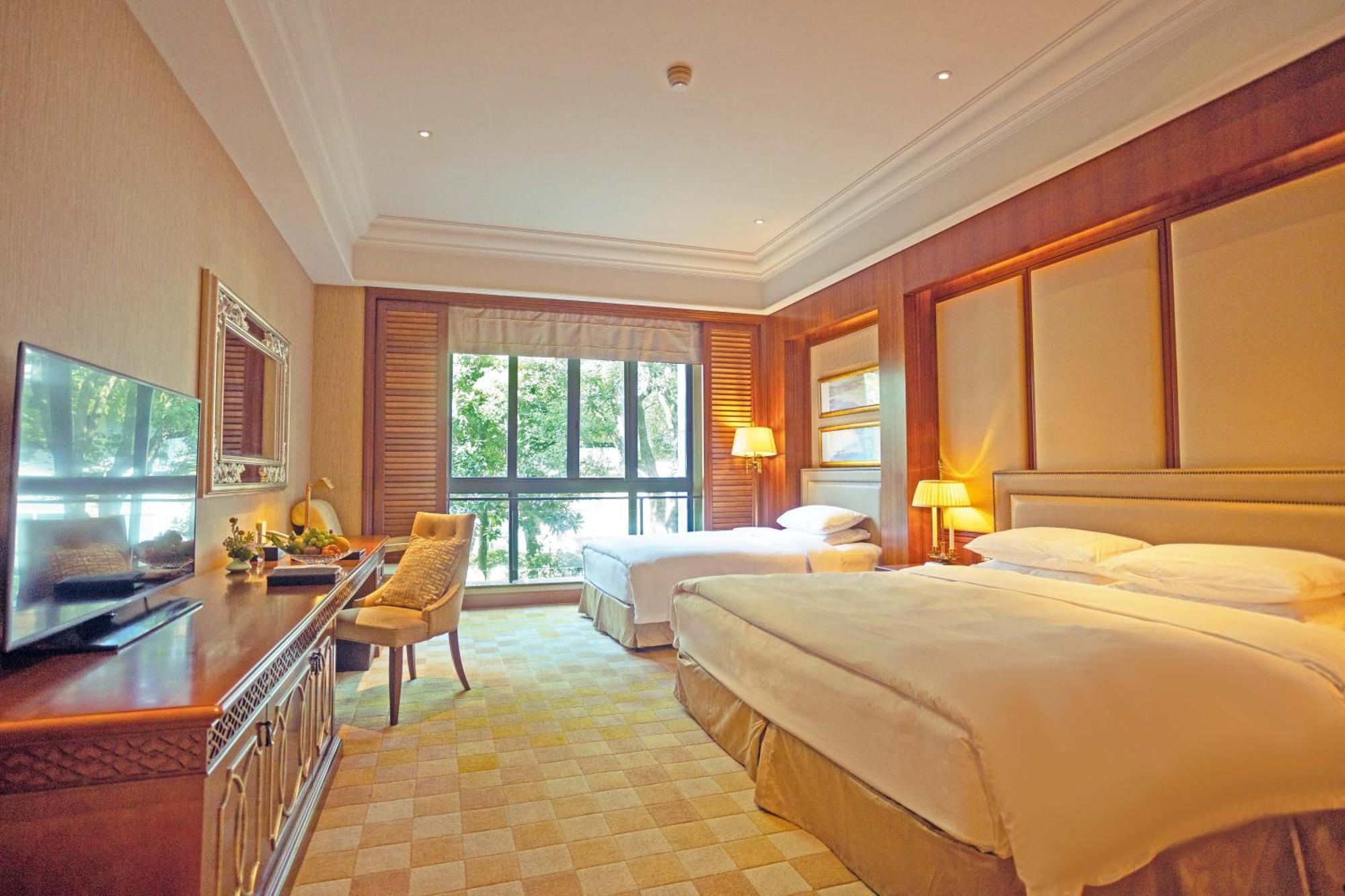 Dongjiao State Guest Hotel 5*