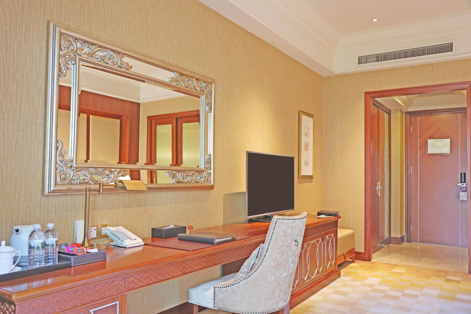 Dongjiao State Guest 5* Shanghai